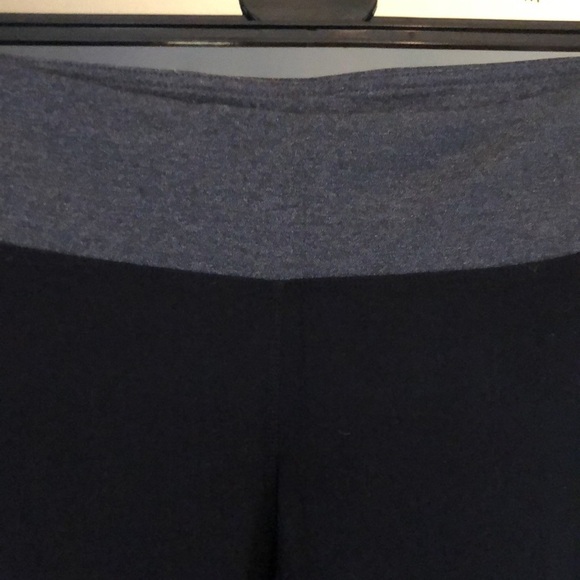 3 For $20 Capri Yoga Running Pants - Picture 2 of 4